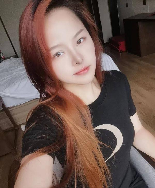 170健身骚御姐
