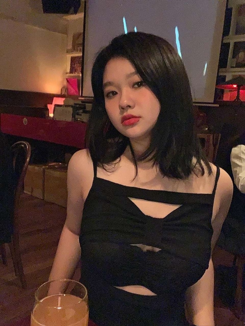 呼市白嫩大美妞冰冰姐