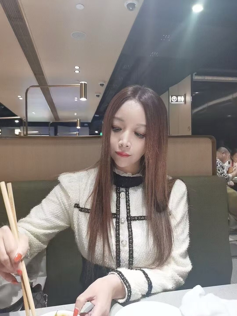 温柔女友感御姐老师