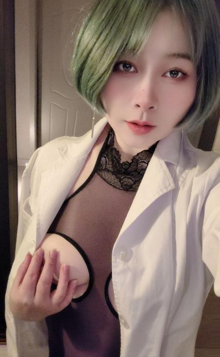 呼市风骚大奶骚妇