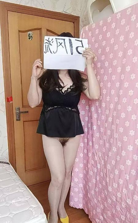 喷潮性价比翘臀骚妇
