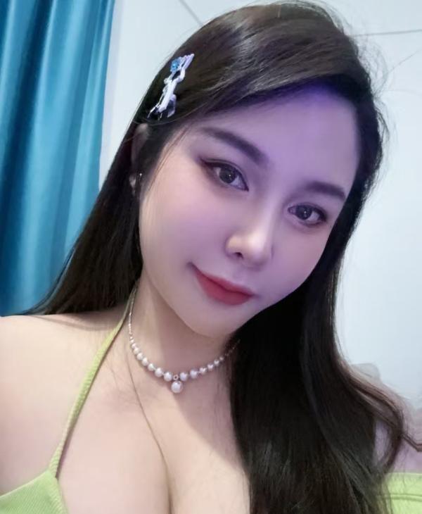 大奶橘子