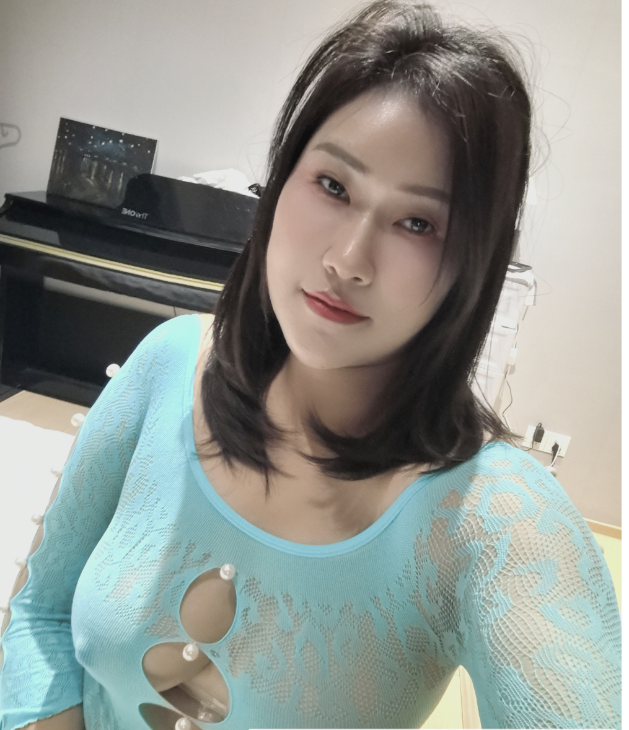 东站36D巨乳漫漫